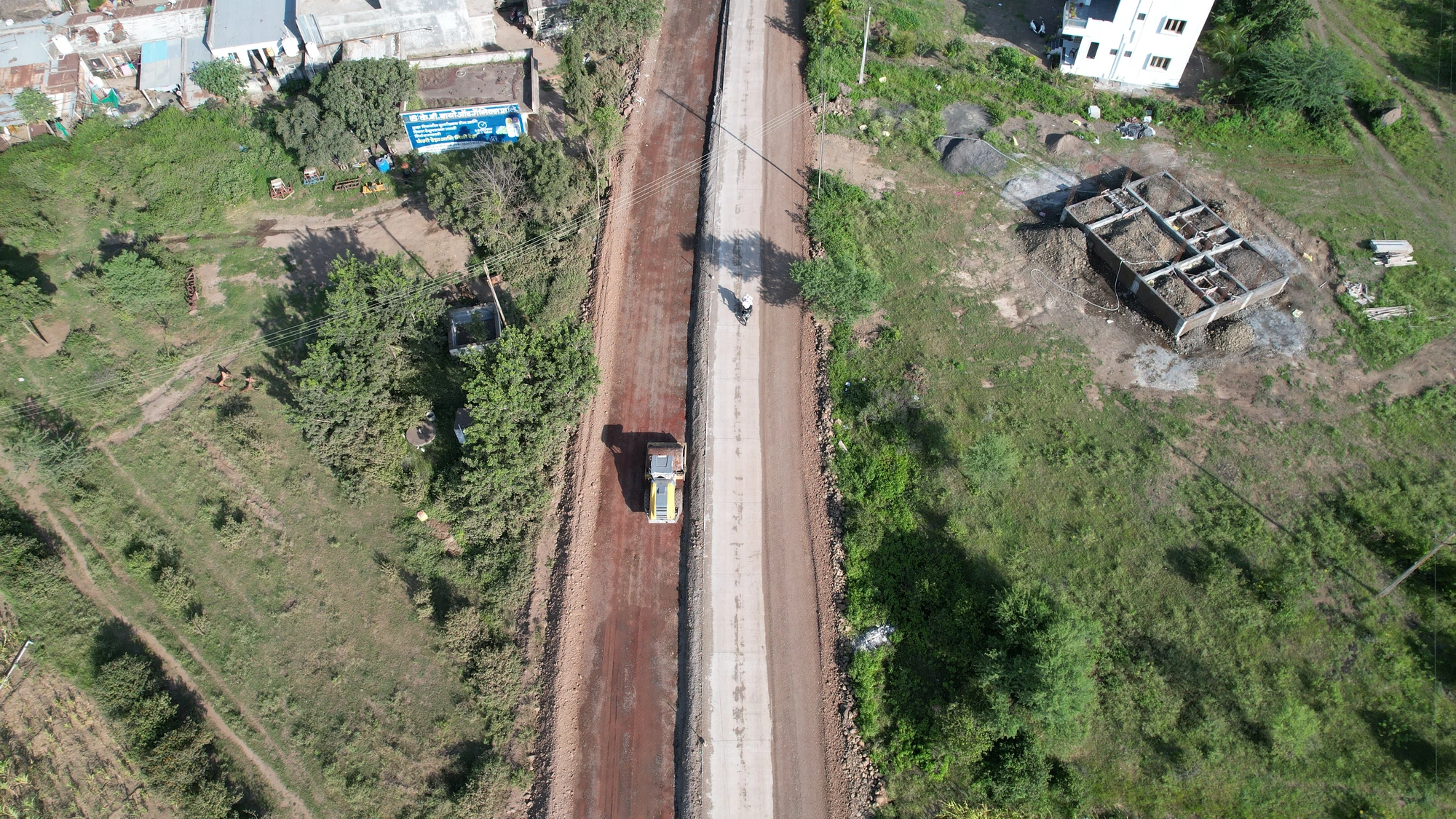 Drainage construction along a bend